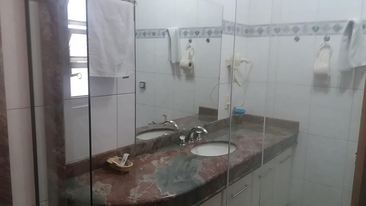 Abdon Flat Hotel Пасос Екстериор снимка
